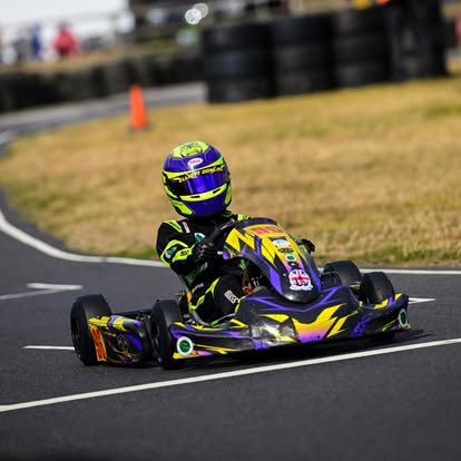 Driver 89 on a qualifying run